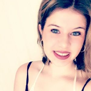 Meet your Posher, Jacqueline